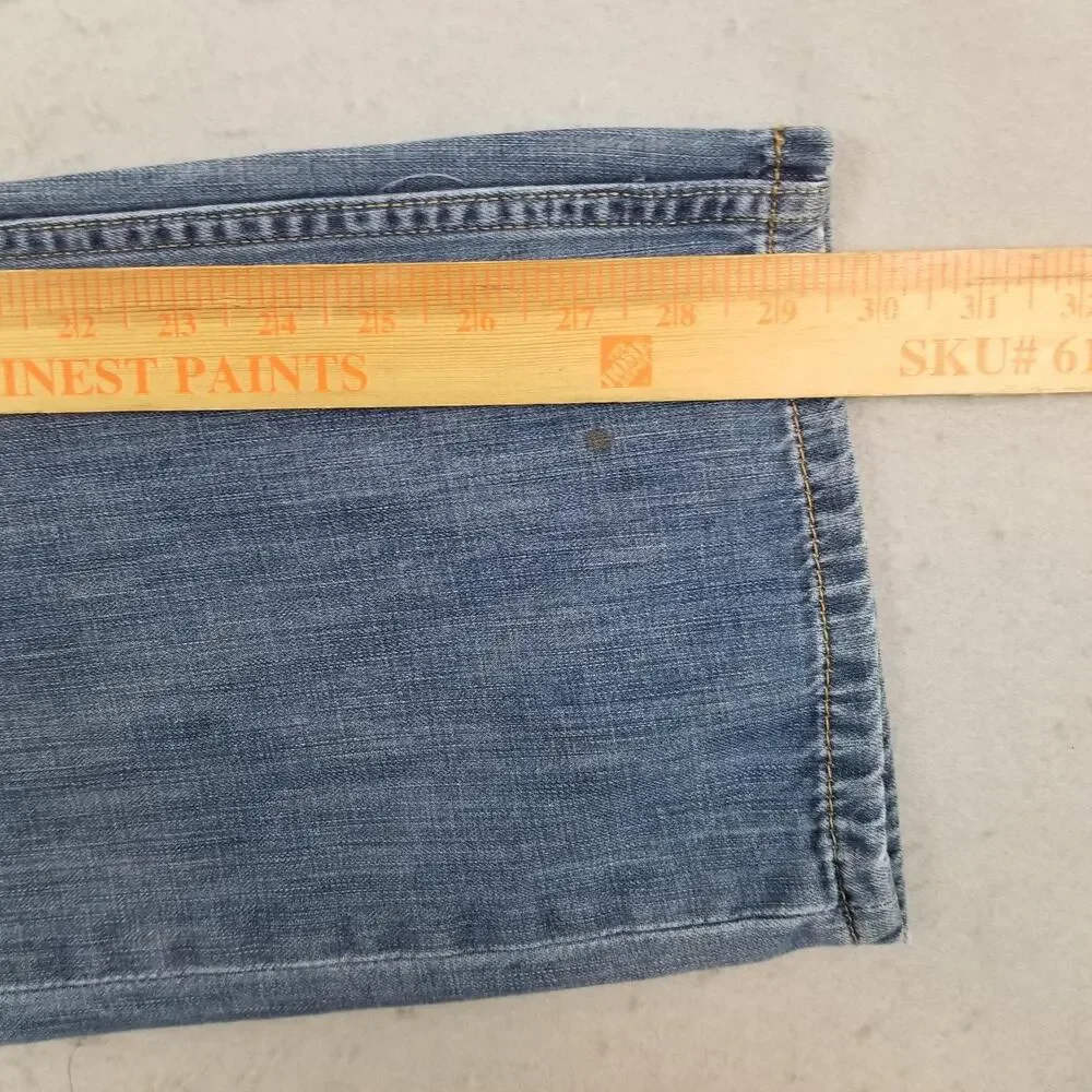 Levis brand levi